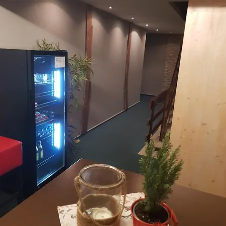 ホテル Landgasthof Hirsch 3*