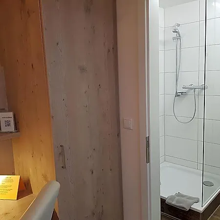 Hotel Landgasthof Hirsch 3*