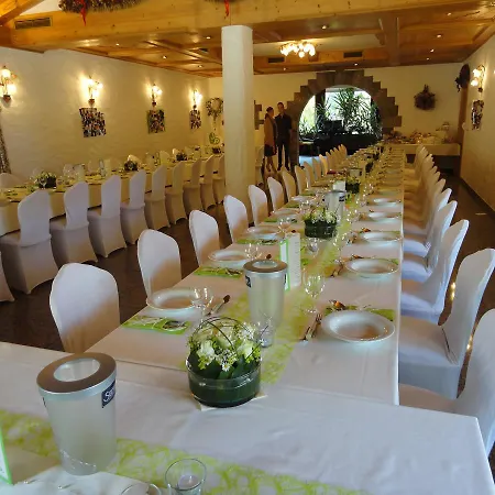 ホテル Landgasthof Hirsch Marktlustenau