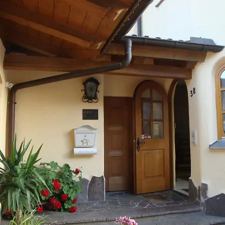 Landgasthof Hirsch ホテル