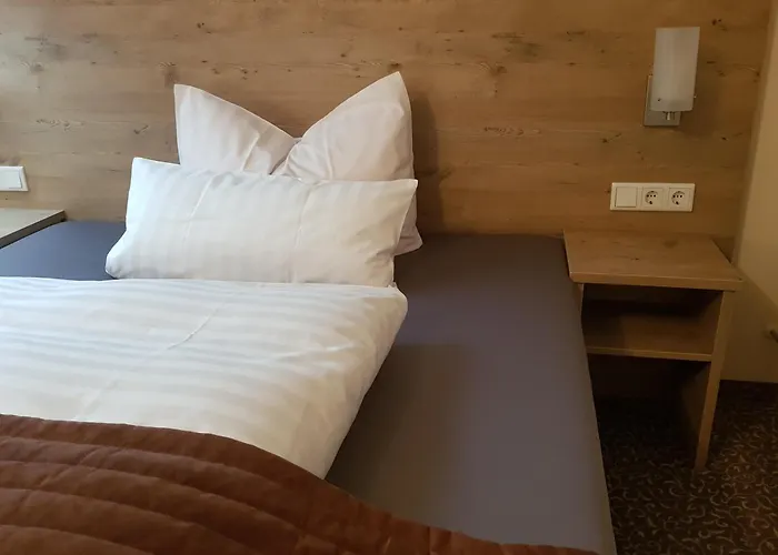 Landgasthof Hirsch מלון Marktlustenau